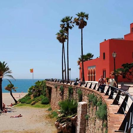 Apartamentos Benalbeach 贝纳尔马德纳 外观 照片