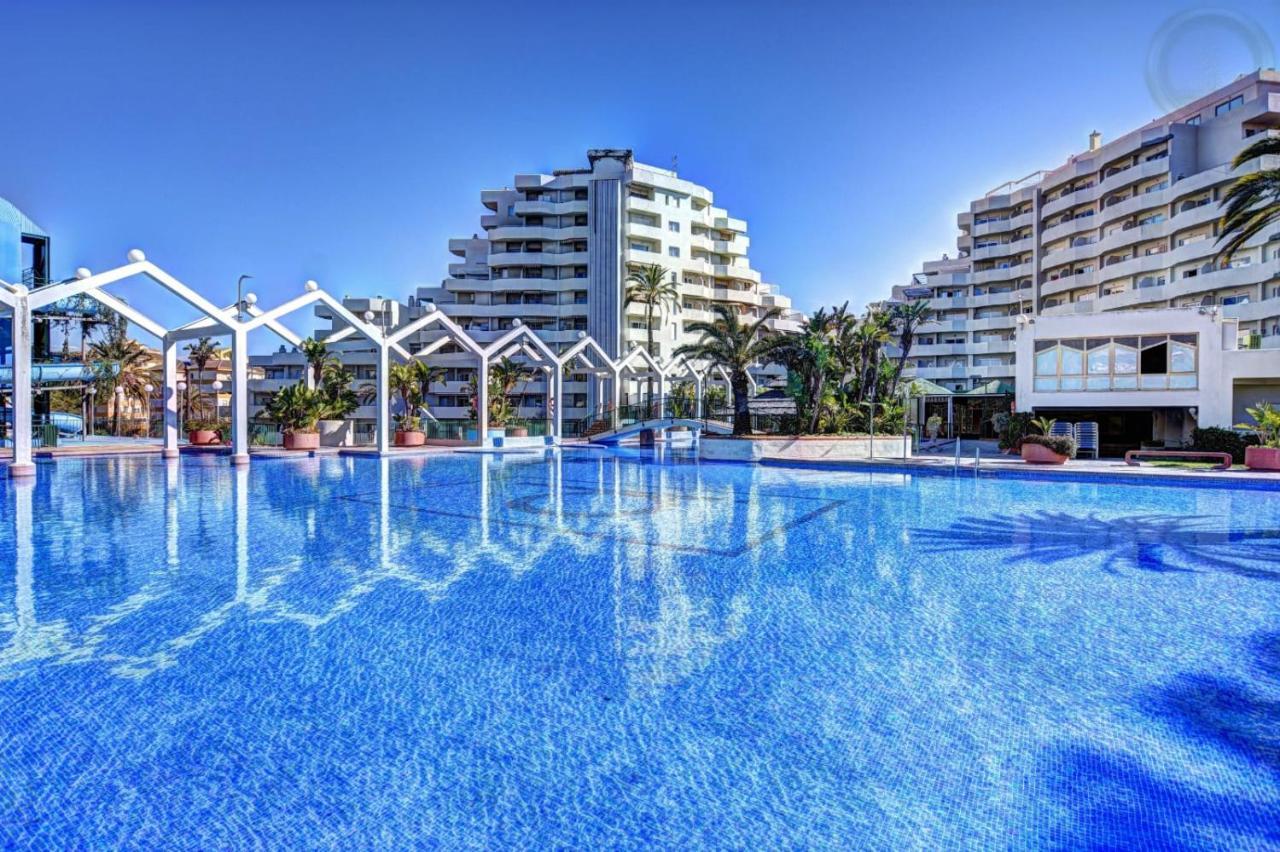 Apartamentos Benalbeach 贝纳尔马德纳 外观 照片