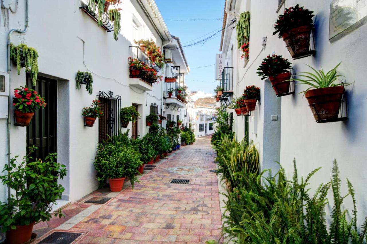 Apartamentos Benalbeach 贝纳尔马德纳 外观 照片