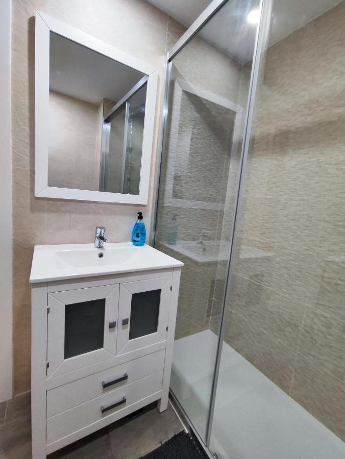 Apartamentos Benalbeach 贝纳尔马德纳 外观 照片