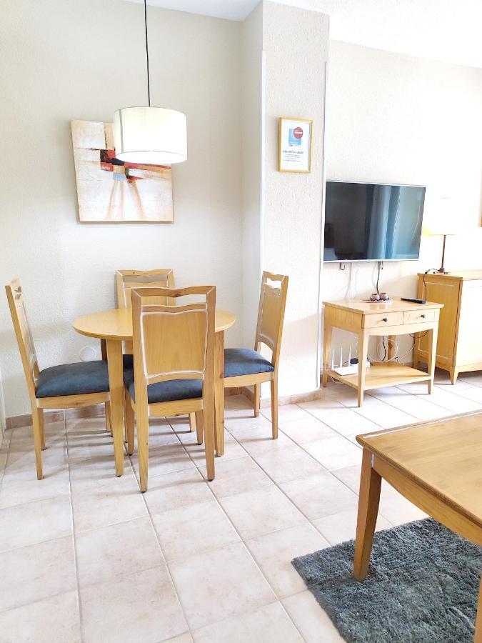 Apartamentos Benalbeach 贝纳尔马德纳 外观 照片