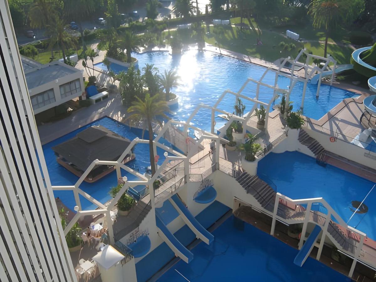 Apartamentos Benalbeach 贝纳尔马德纳 外观 照片