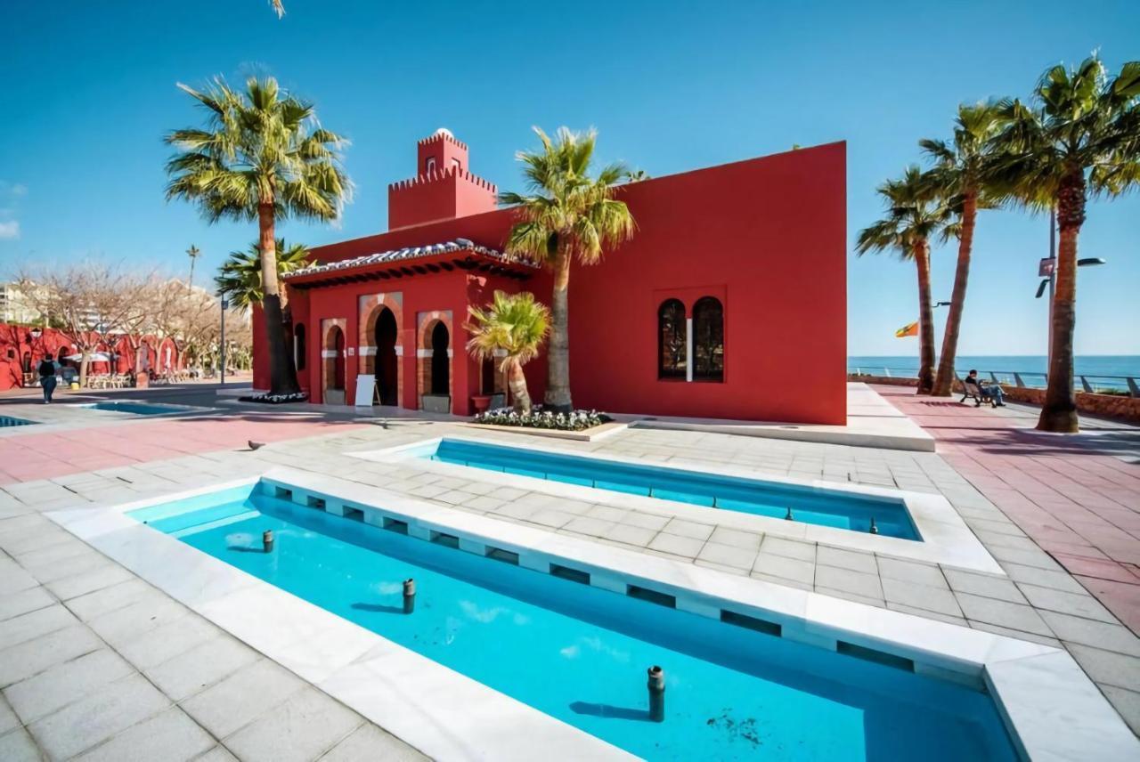 Apartamentos Benalbeach 贝纳尔马德纳 外观 照片
